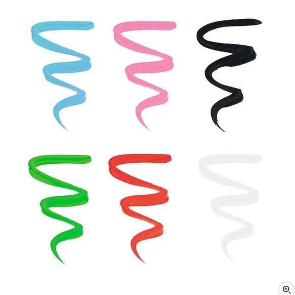 Revolution Beauty X DC Comics Gothic City Duo Graphic Artist Palette - Picture 5 of 7